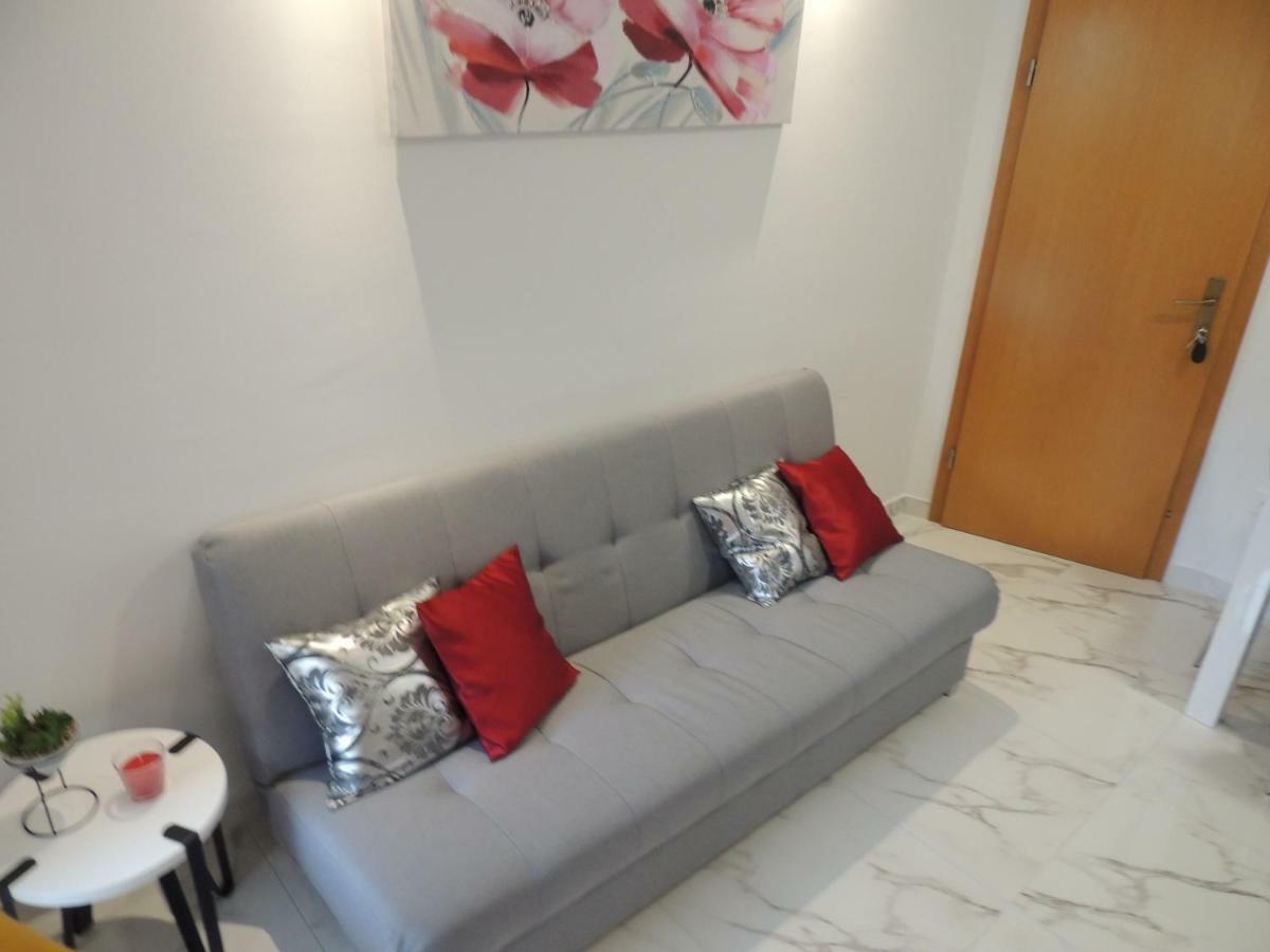 Apartments Palma Baška Voda Esterno foto